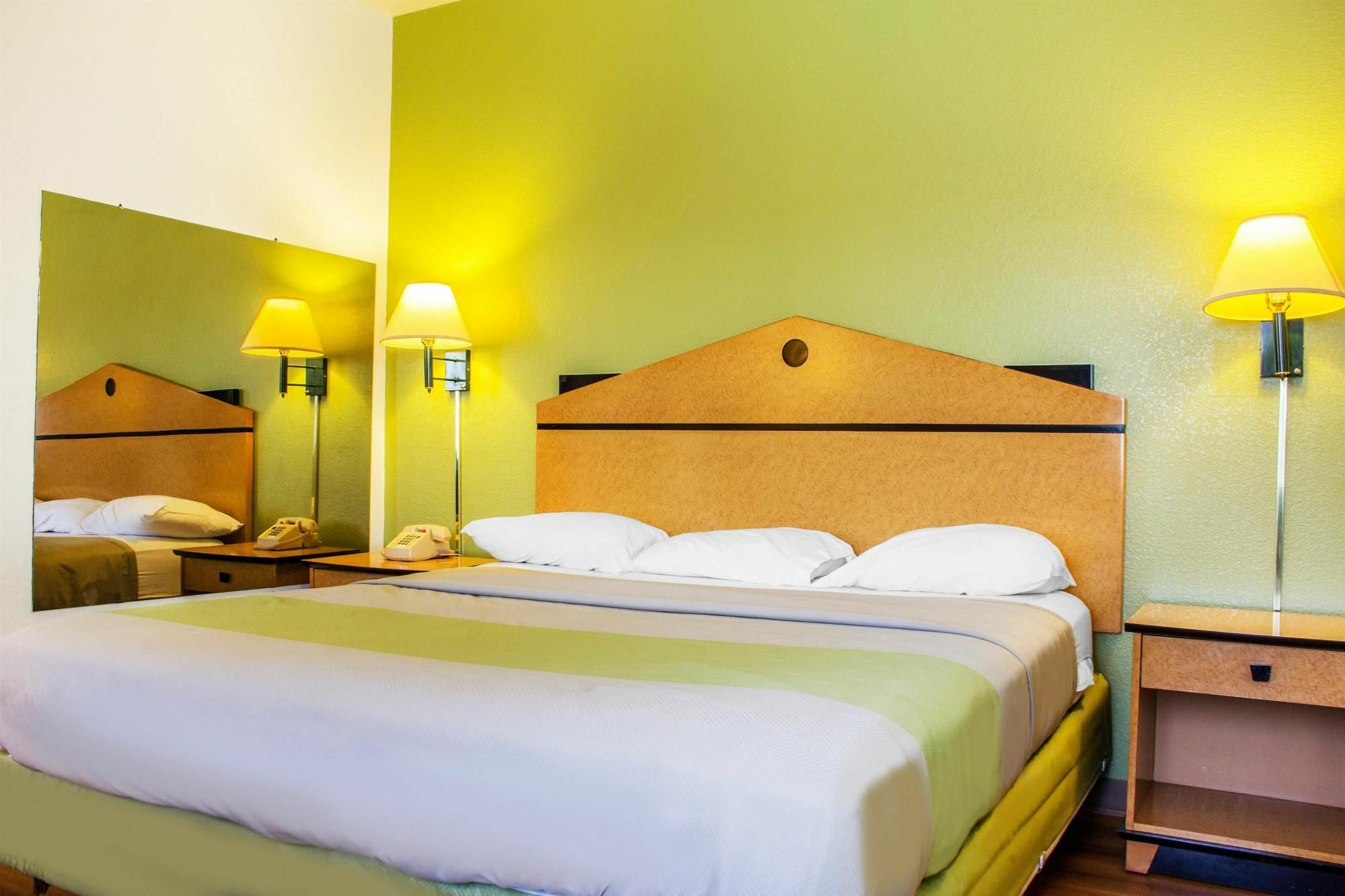 Apache Inn Tempe Ngoại thất bức ảnh